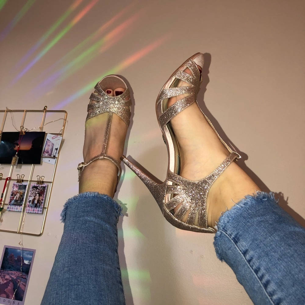 Blue by Betsey Johnson Champagne Heels w/ Box